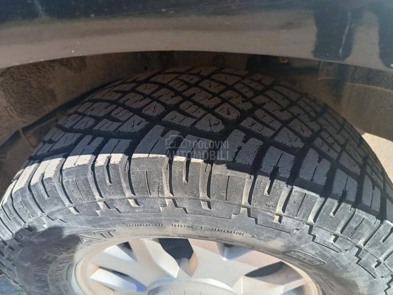 SsangYong Rexton 2.7