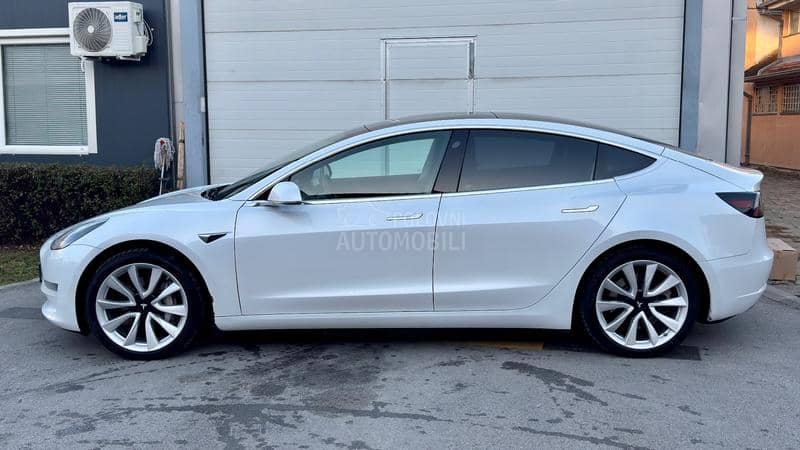 Tesla Model 3 LongRange/DualMotor