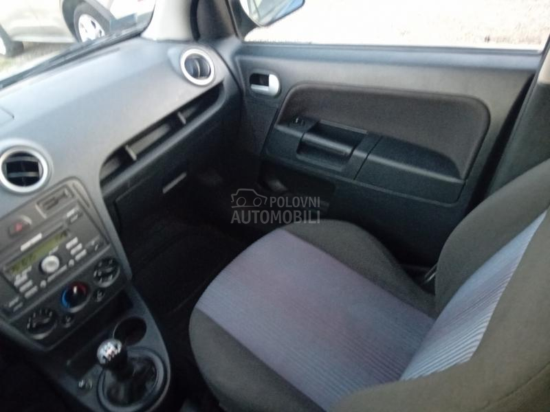 Ford Fusion 1.4 tdci
