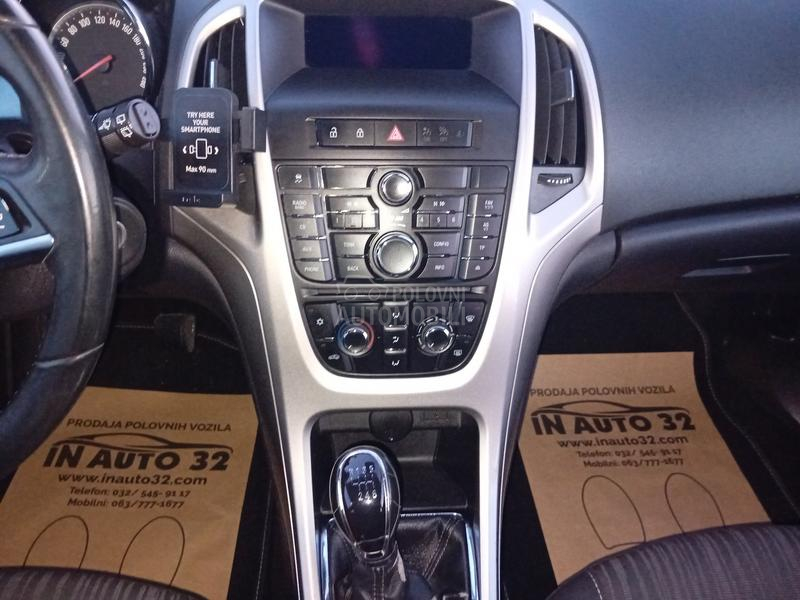 Opel Astra J 1.7 cdti