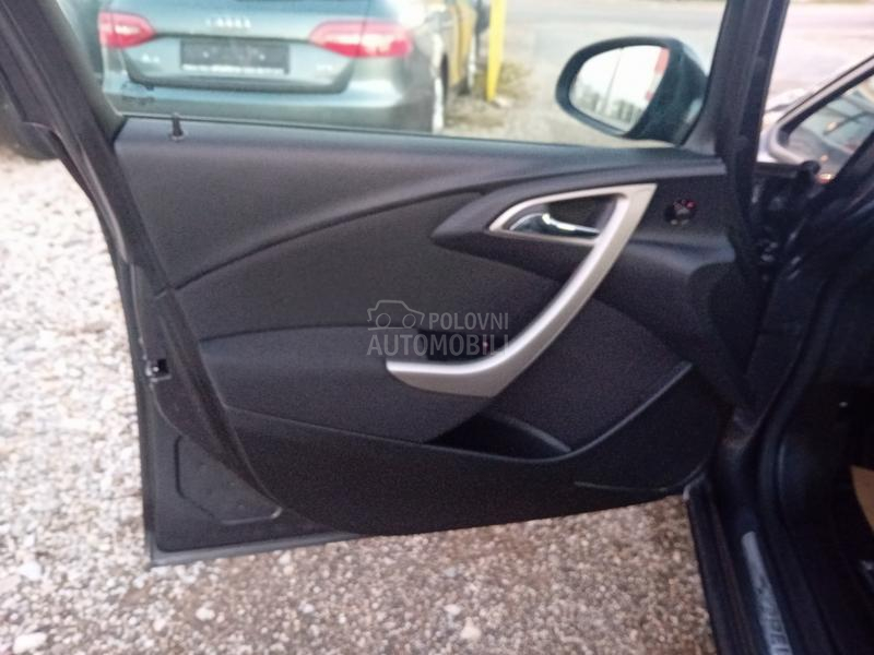 Opel Astra J 1.7 cdti