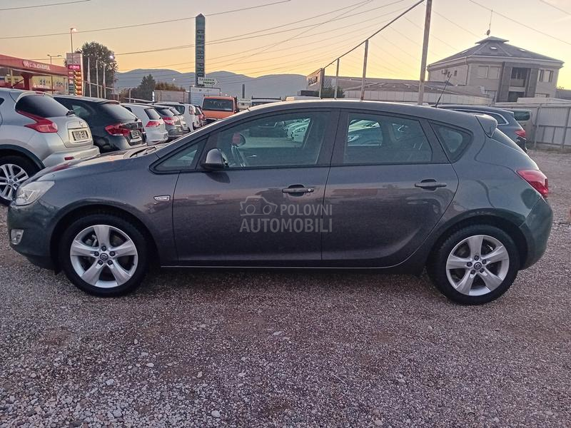 Opel Astra J 1.7 cdti