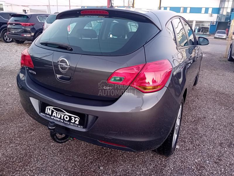Opel Astra J 1.7 cdti