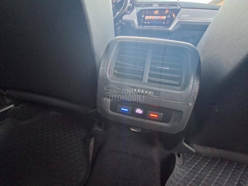Volkswagen Touran 2.0 TDI