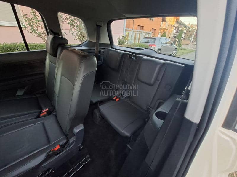 Volkswagen Touran 2.0 TDI