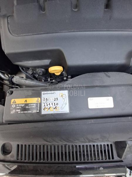 Volkswagen Touran 2.0 TDI