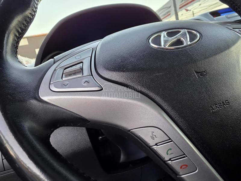 Hyundai ix20 1.6/CH/PAN