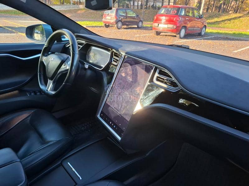Tesla Model S Tesla S 70D