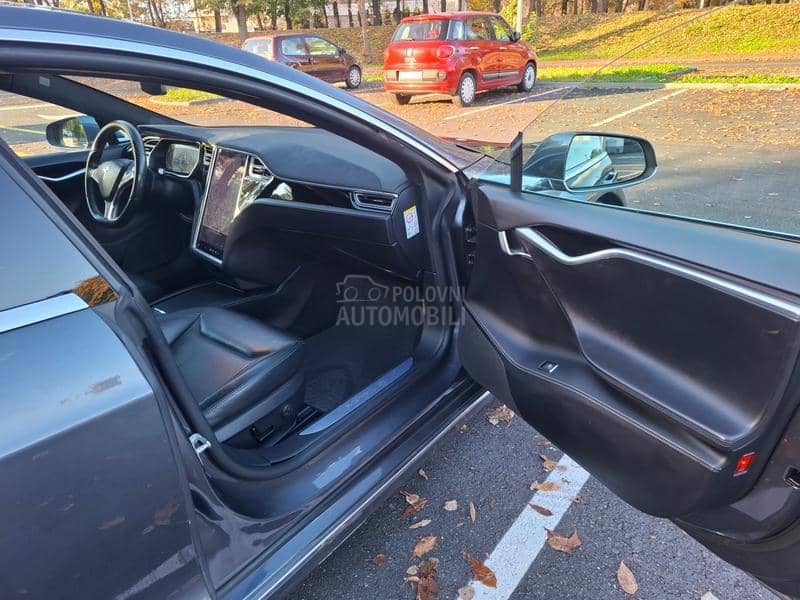 Tesla Model S Tesla S 70D