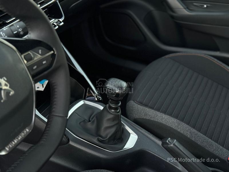 Peugeot 2008 Nav/Led/MT6