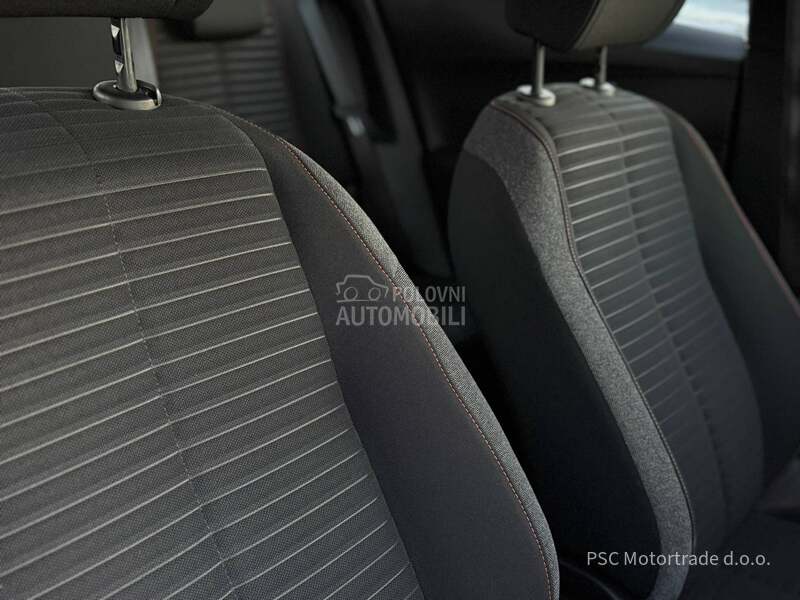 Peugeot 2008 Nav/Led/MT6