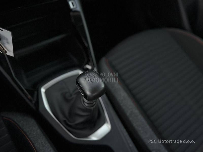 Peugeot 2008 Nav/Led/MT6