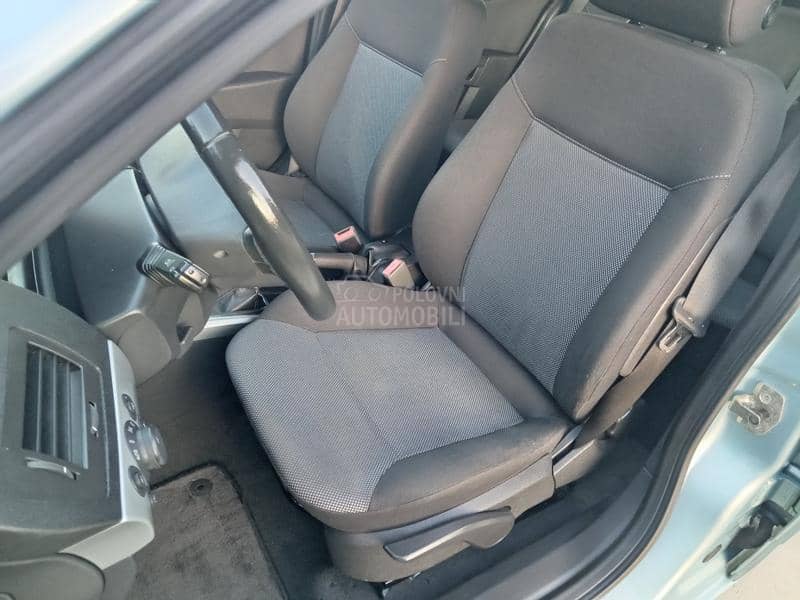 Opel Astra H 1.4 O D L I C N A