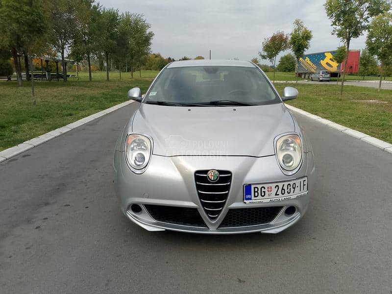 Alfa Romeo MiTo 1.3 M-jet /NAV/