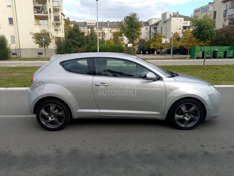 Alfa Romeo MiTo 1.3 M-jet /NAV/