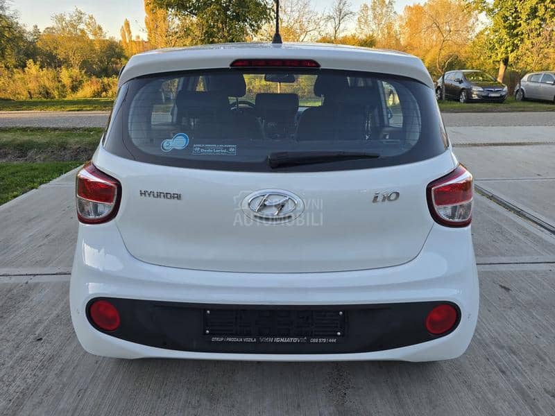 Hyundai i10 1.0b N o V 83.000