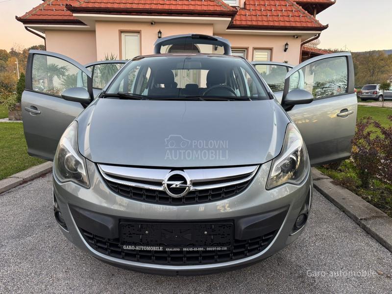 Opel Corsa D 1.4 SVAJCARSKA NOV