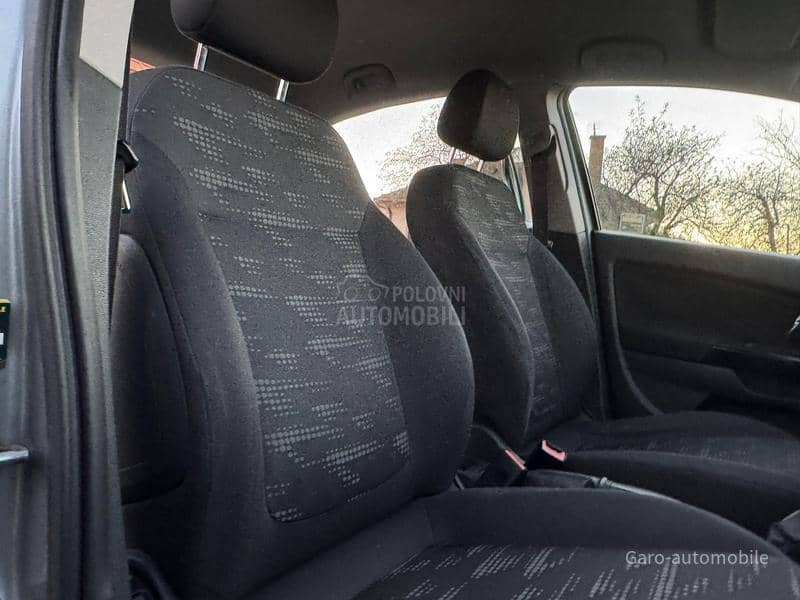Opel Corsa D 1.4 SVAJCARSKA NOV