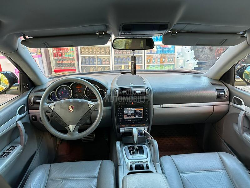 Porsche Cayenne 4.8S