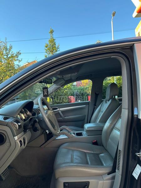 Porsche Cayenne 4.8S