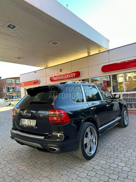 Porsche Cayenne 4.8S