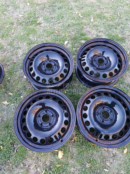 Čelične felne Astra j 16" 5 x 105