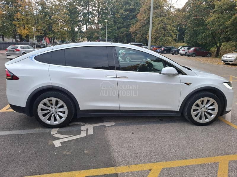 Tesla Model X Tesla X 75D
