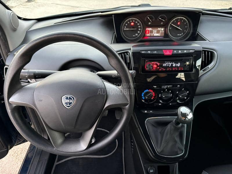 Lancia Ypsilon MATIC  NOV