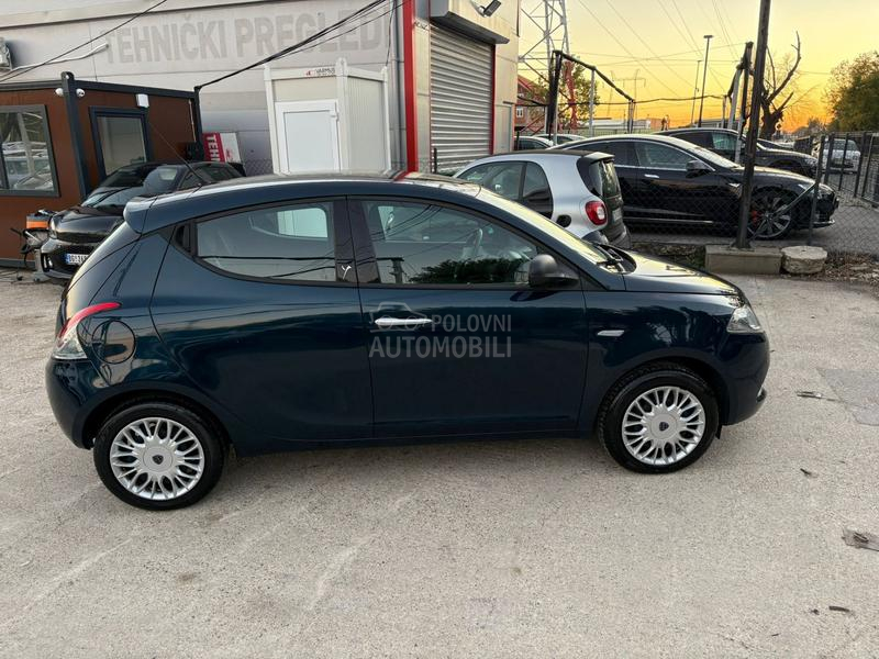 Lancia Ypsilon MATIC  NOV
