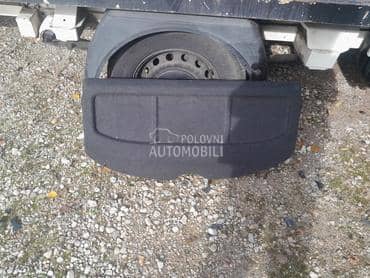 polica gepeka za Nissan Pulsar od 2014. do 2018. god.