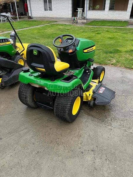 John Deere X320