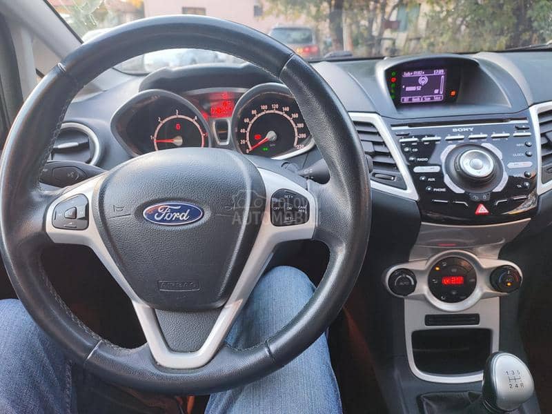 Ford Fiesta 1.6dPark.senzTITANIU Ford Fiesta 1.6dPark.senzTITANIU