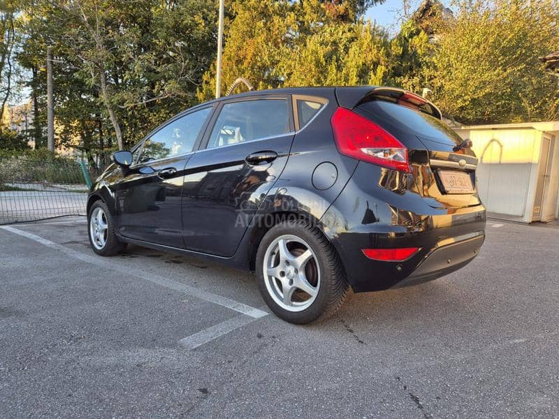 Ford Fiesta 1.6dPark.senzTITANIU Ford Fiesta 1.6dPark.senzTITANIU