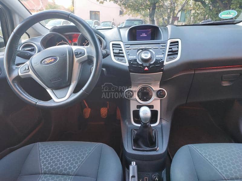 Ford Fiesta 1.6dPark.senzTITANIU Ford Fiesta 1.6dPark.senzTITANIU