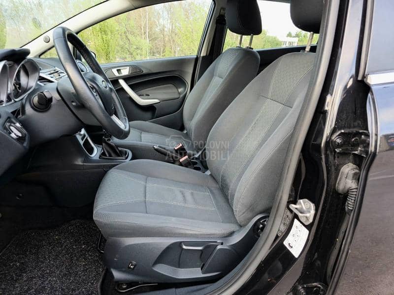 Ford Fiesta 1.6dPark.senzTITANIU Ford Fiesta 1.6dPark.senzTITANIU