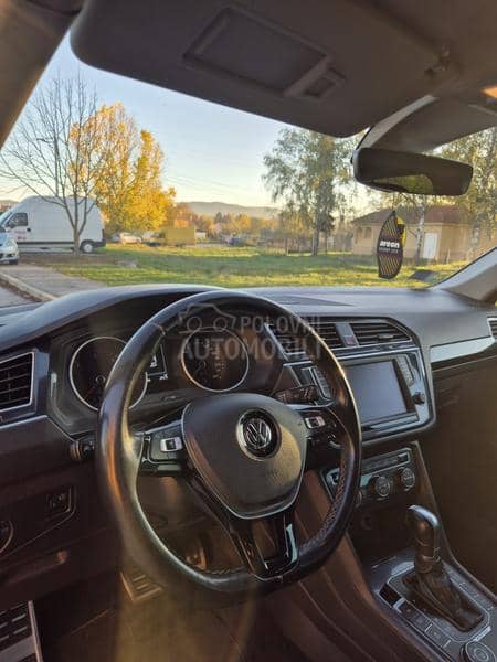 Volkswagen Tiguan SOUND
