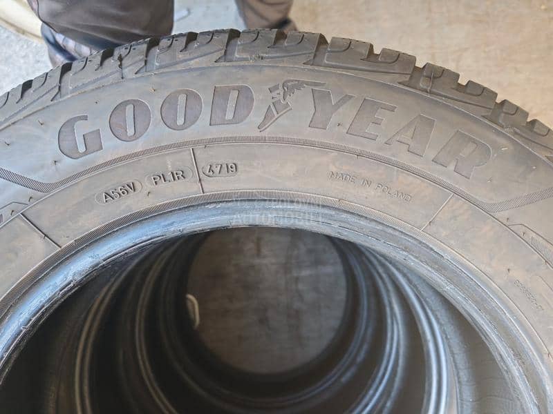 Goodyear 215/65 R16 Sve sezone
