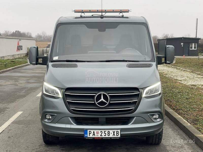 Mercedes Benz Sprinter