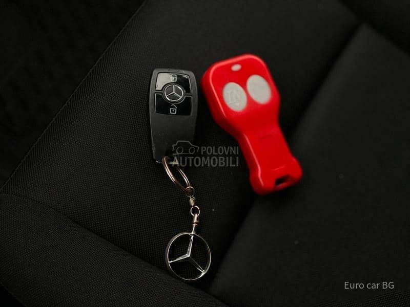 Mercedes Benz Sprinter