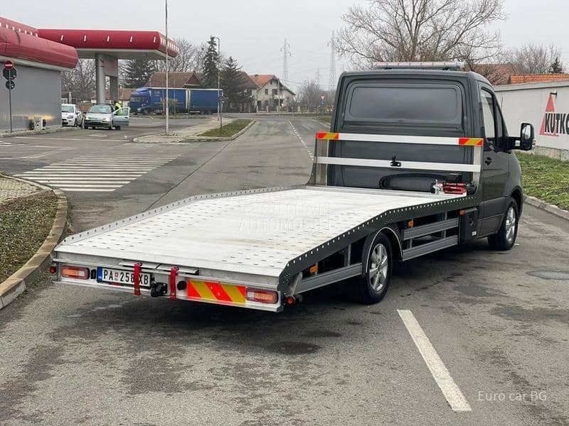 Mercedes Benz Sprinter