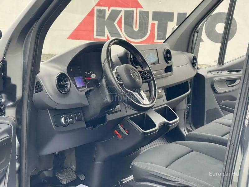 Mercedes Benz Sprinter