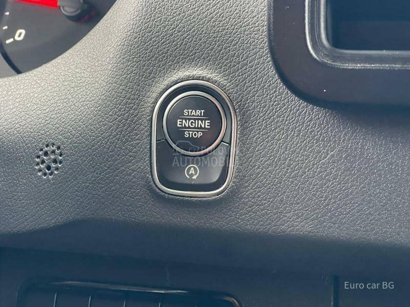 Mercedes Benz Sprinter