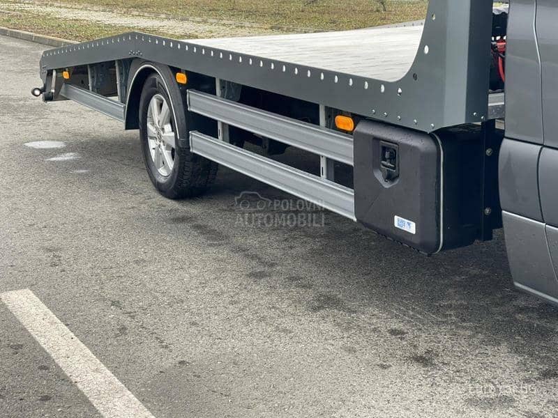 Mercedes Benz Sprinter