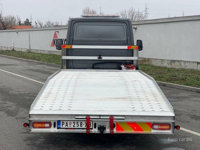 Mercedes Benz Sprinter