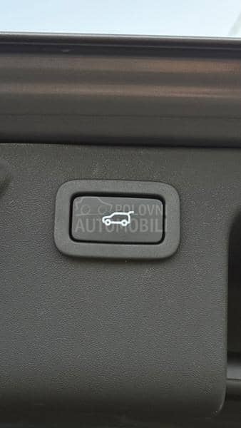 Land Rover Discovery Sport 2.0