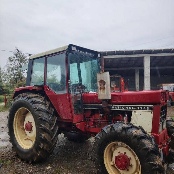 Case IH 1246