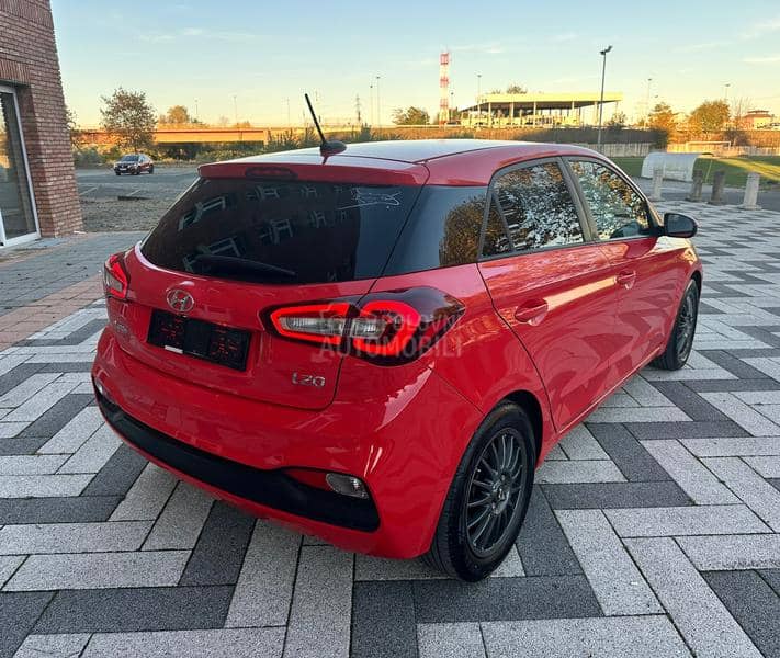 Hyundai i20 LED//TURBO//GDI//