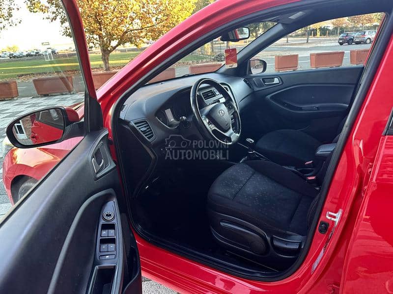 Hyundai i20 LED//TURBO//GDI//