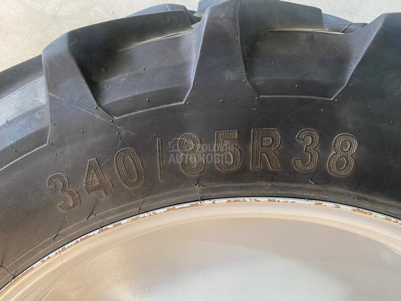 Case IH Case, New Holland, Steyr