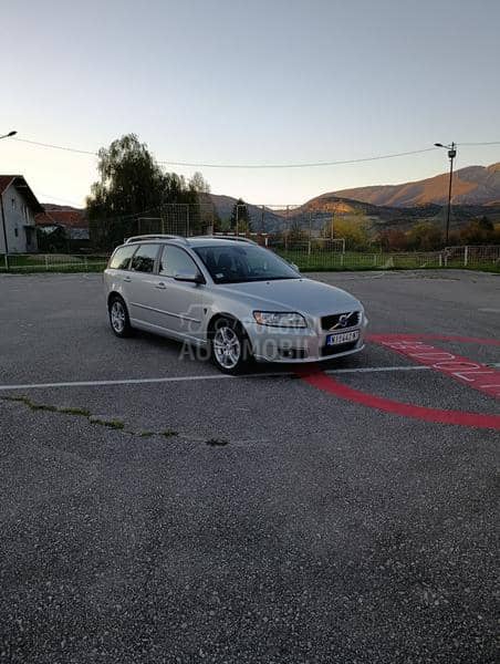 Volvo V50 D4